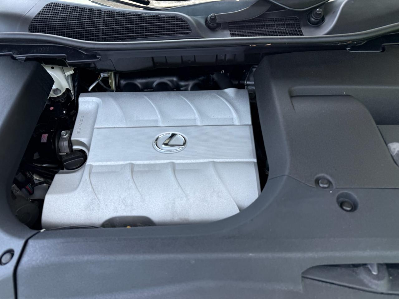Lexus RX 350 FWD 2011
