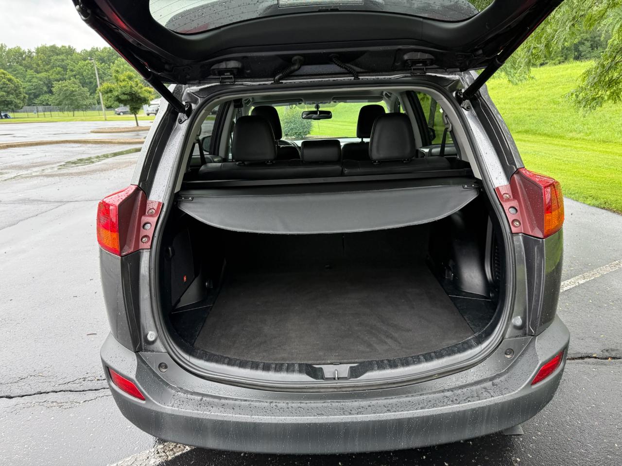 Toyota RAV4 Limited FWD 2015
