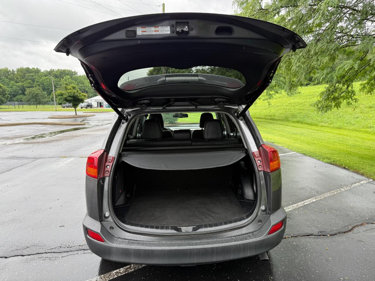 Toyota RAV4 Limited FWD 2015