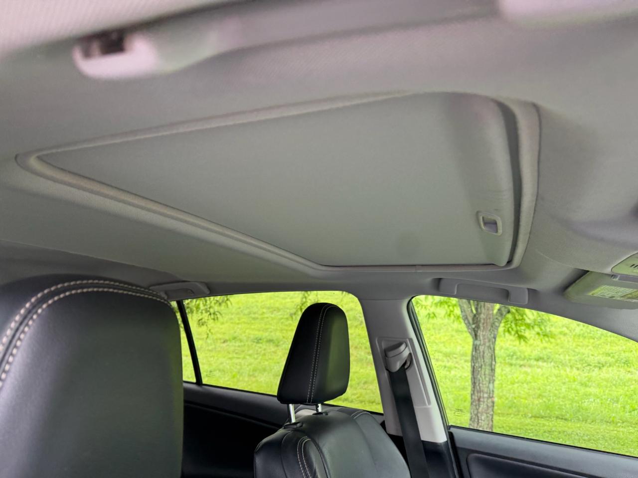 Toyota RAV4 Limited FWD 2015