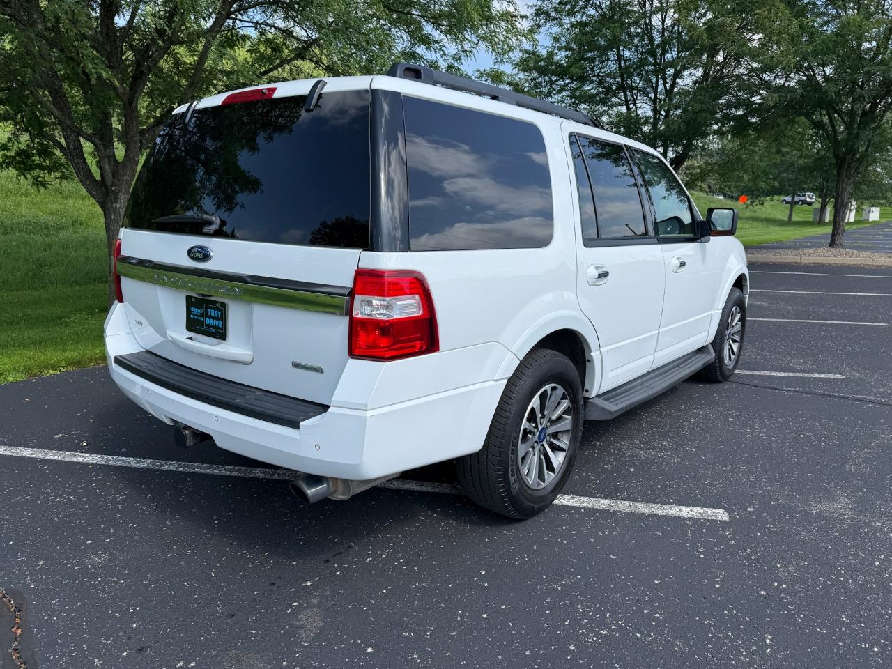 Ford Expedition XLT 2015