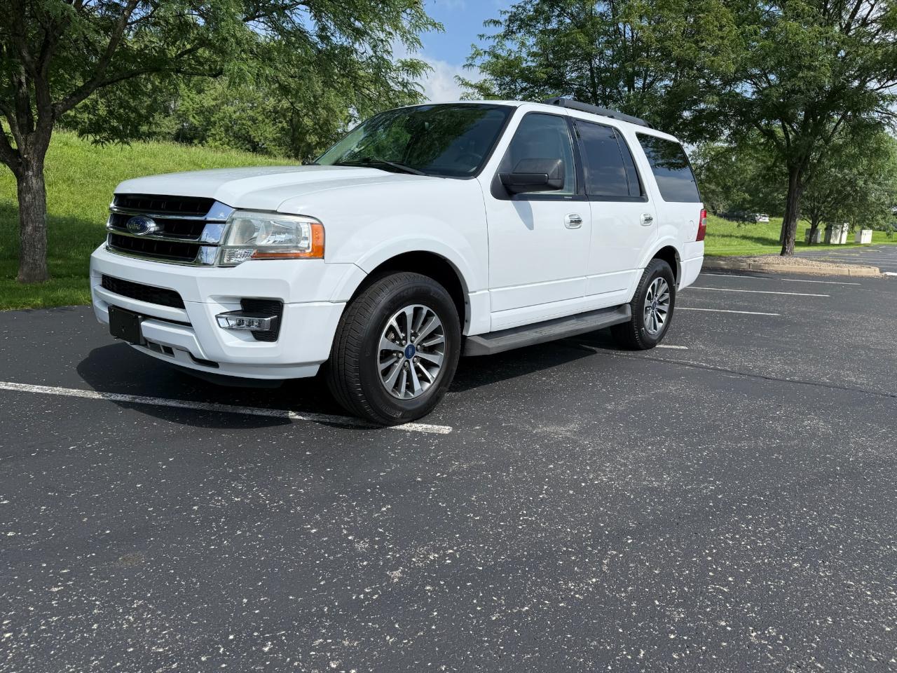Ford Expedition XLT 2015