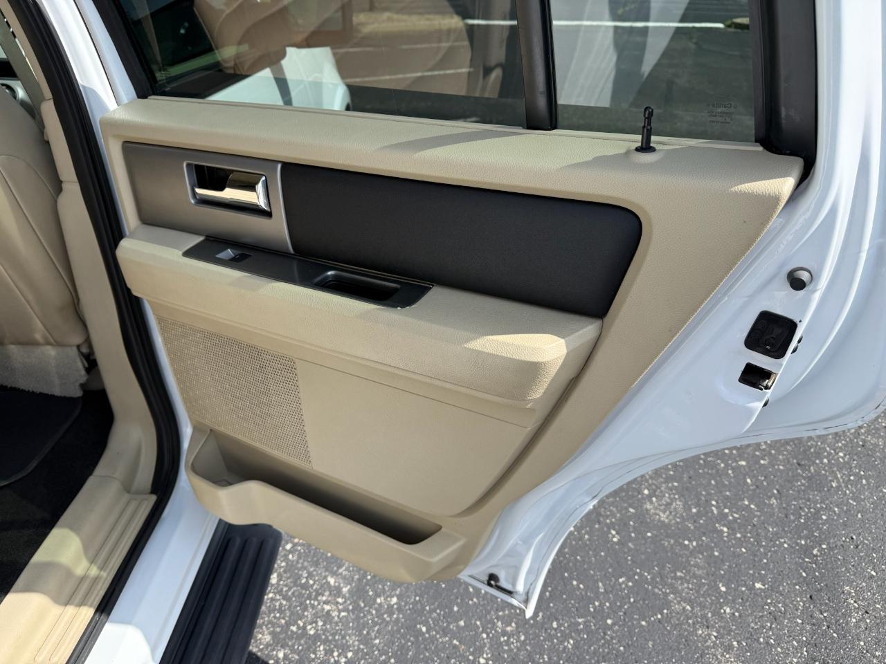 Ford Expedition XLT 2015