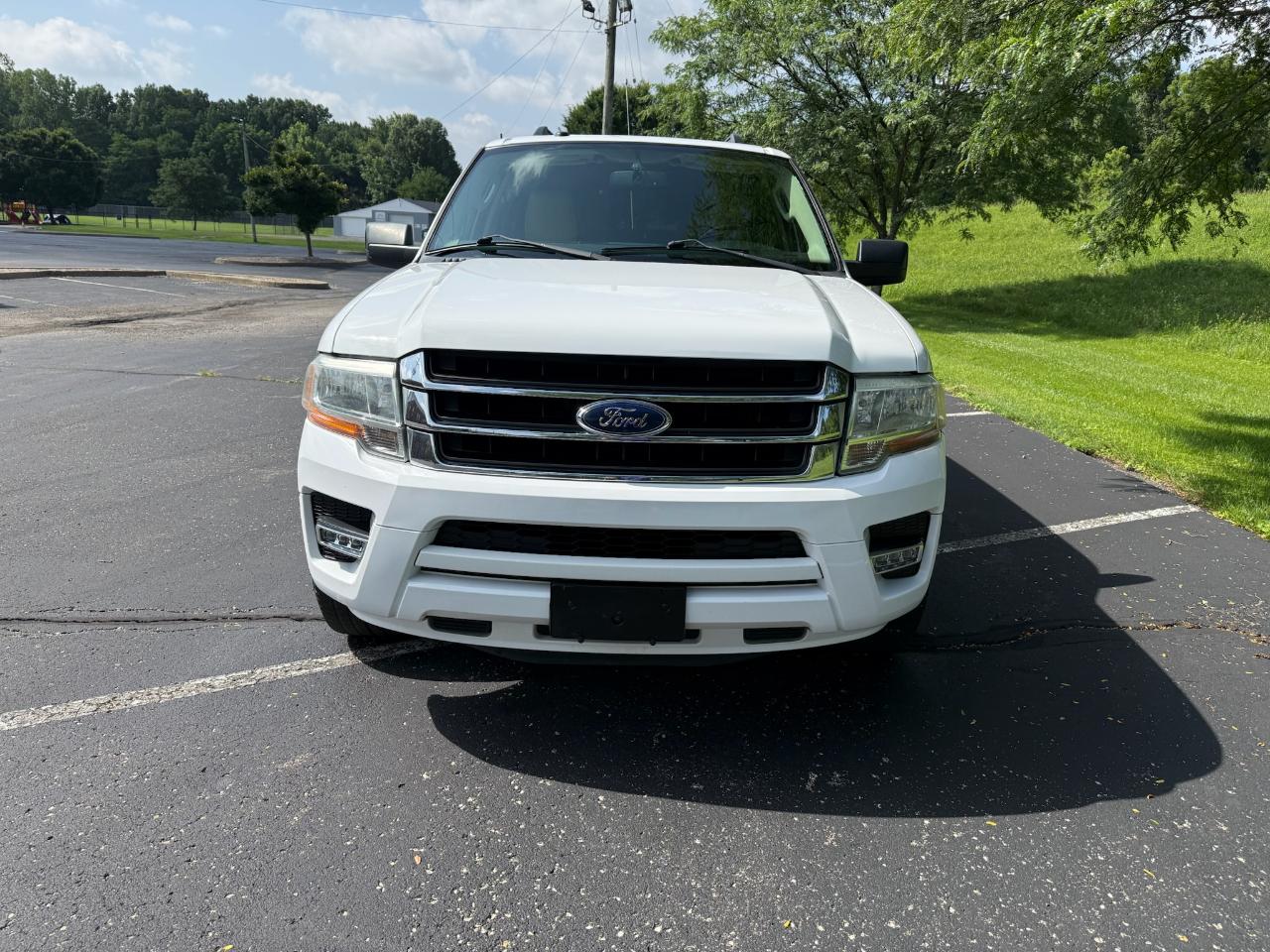 Ford Expedition XLT 2015