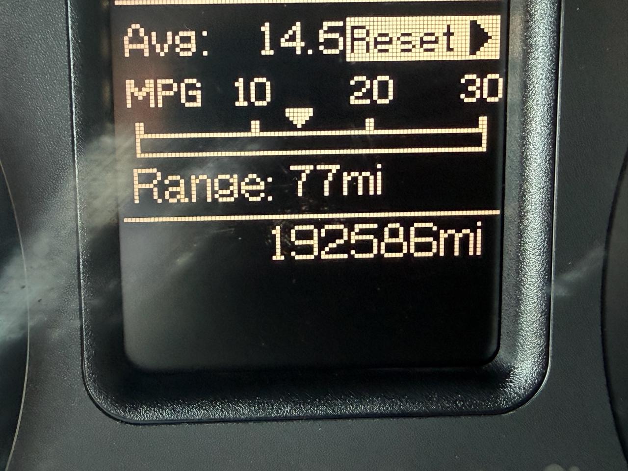 RAM 1500 SLT Crew Cab SWB 2WD 2014