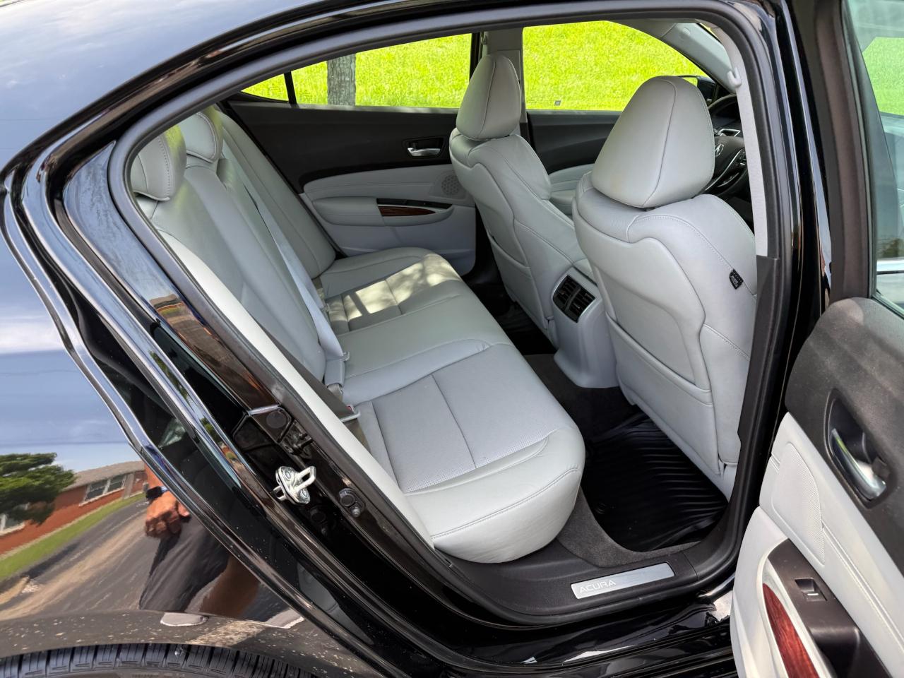 Acura TLX SH-AWD V6 w/Advance Pkg 2015