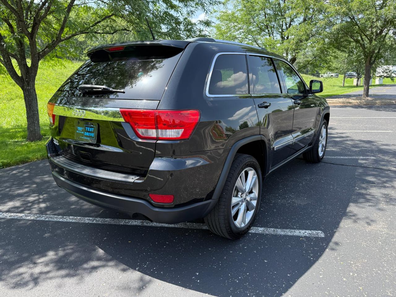 Jeep Grand Cherokee Laredo 4WD 2012