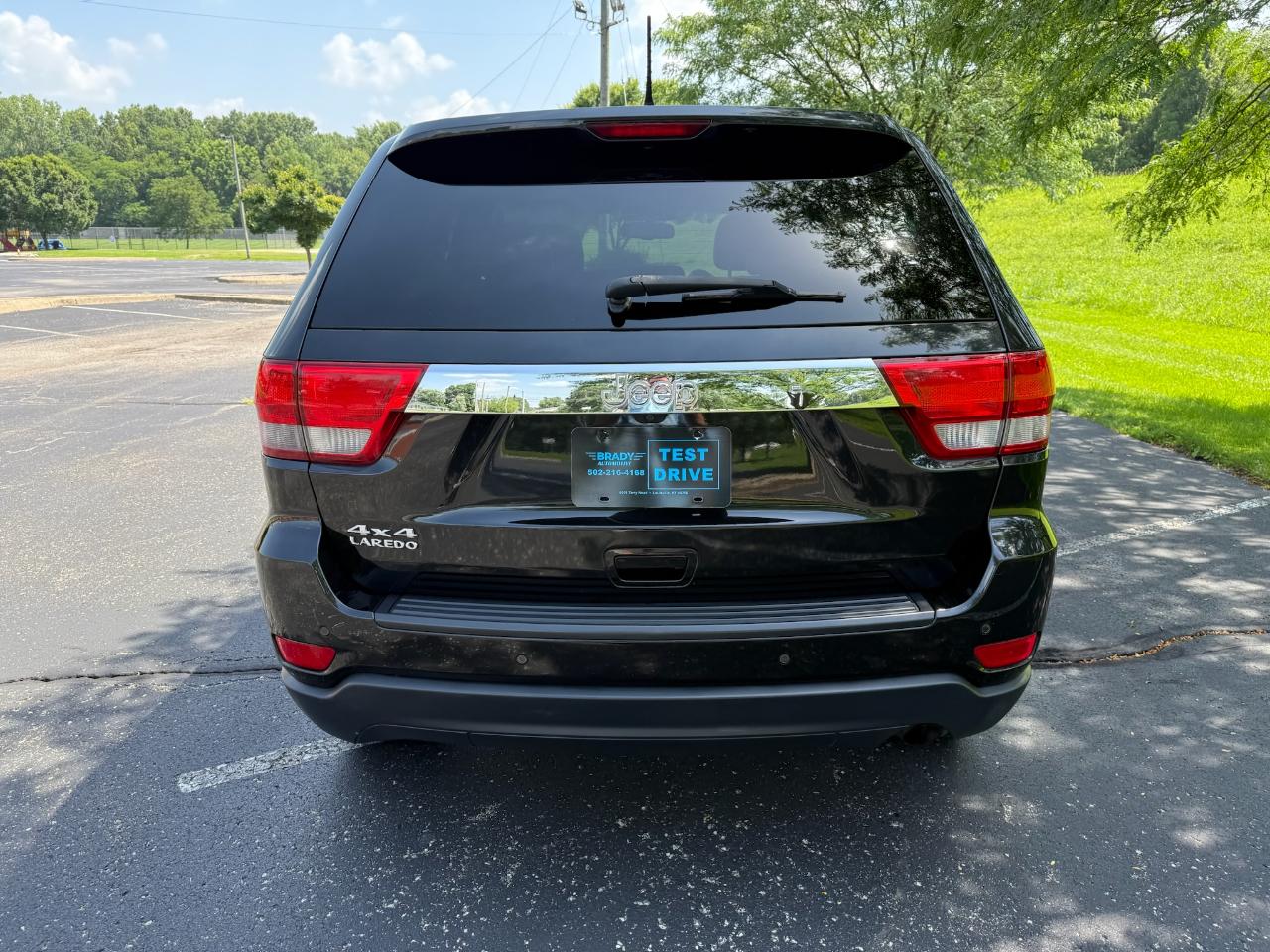 Jeep Grand Cherokee Laredo 4WD 2012