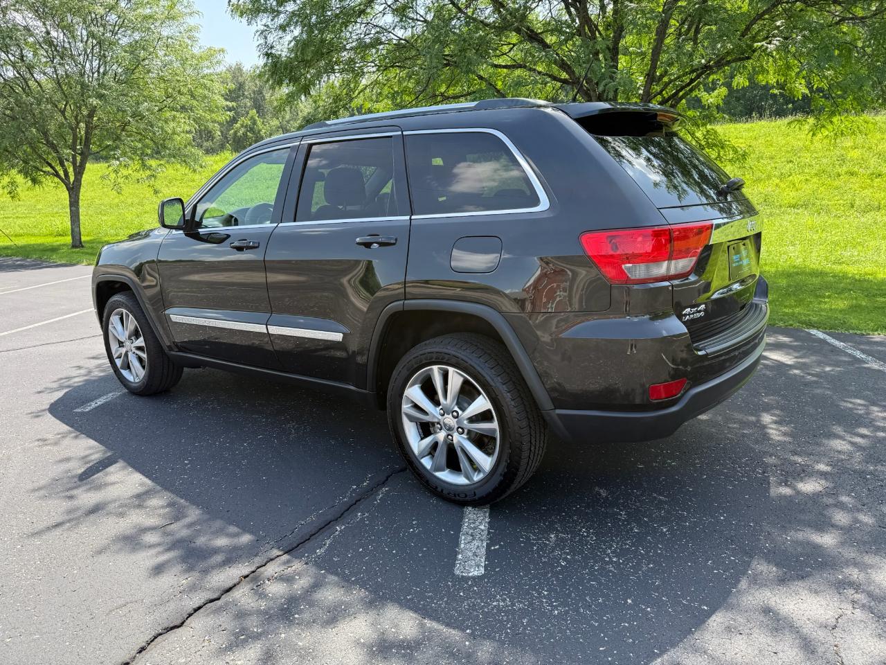 Jeep Grand Cherokee Laredo 4WD 2012