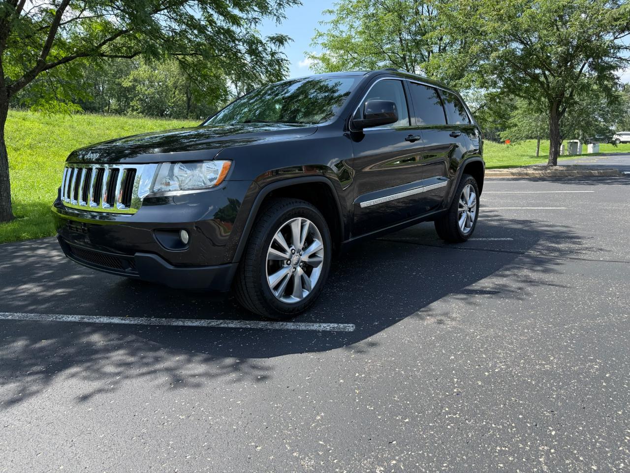 Jeep Grand Cherokee Laredo 4WD 2012
