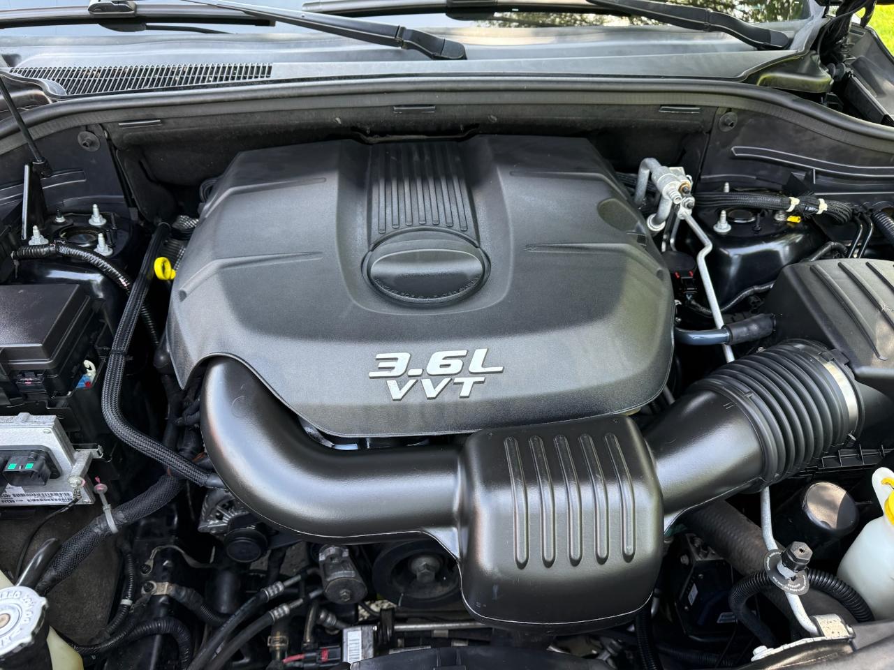 Jeep Grand Cherokee Laredo 4WD 2012