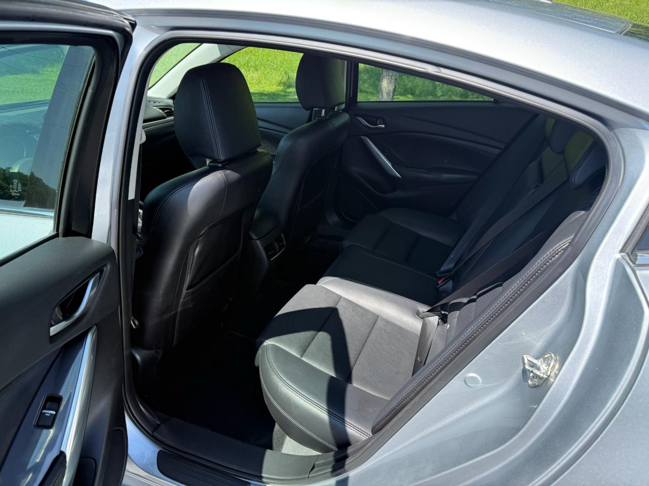 Mazda MAZDA6 i Touring 2016