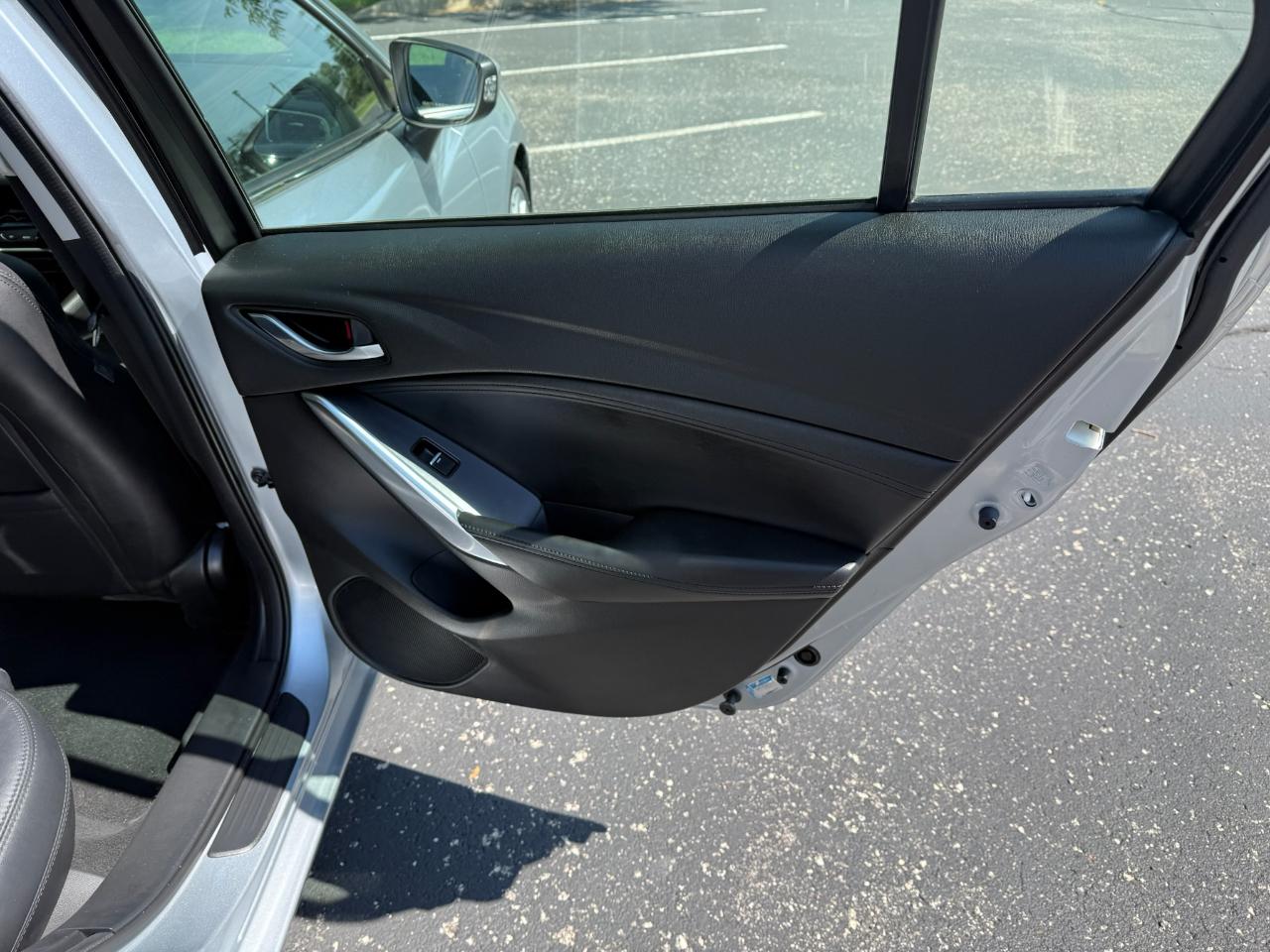 Mazda MAZDA6 i Touring 2016