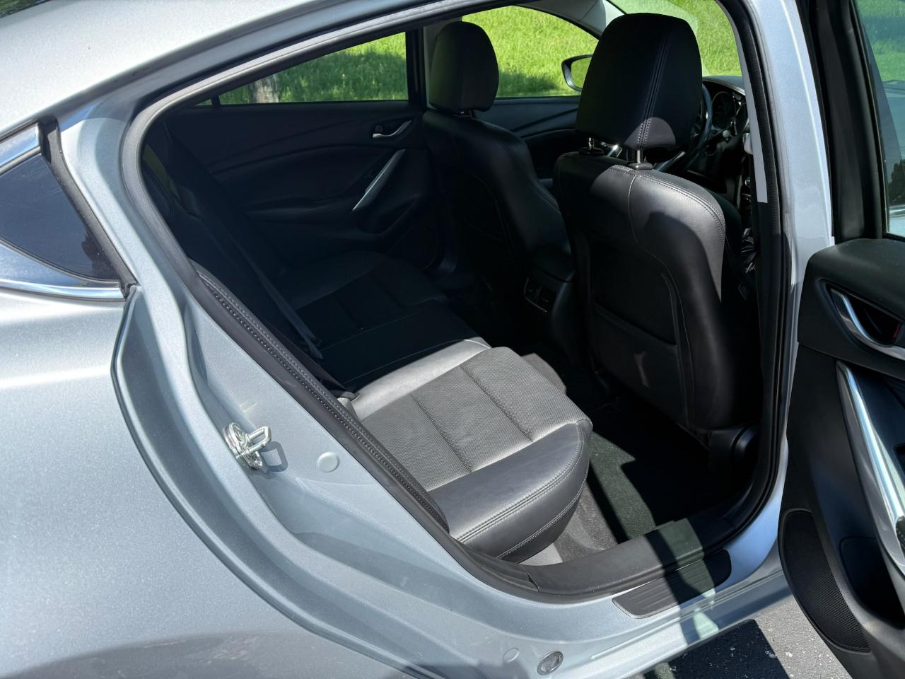 Mazda MAZDA6 i Touring 2016