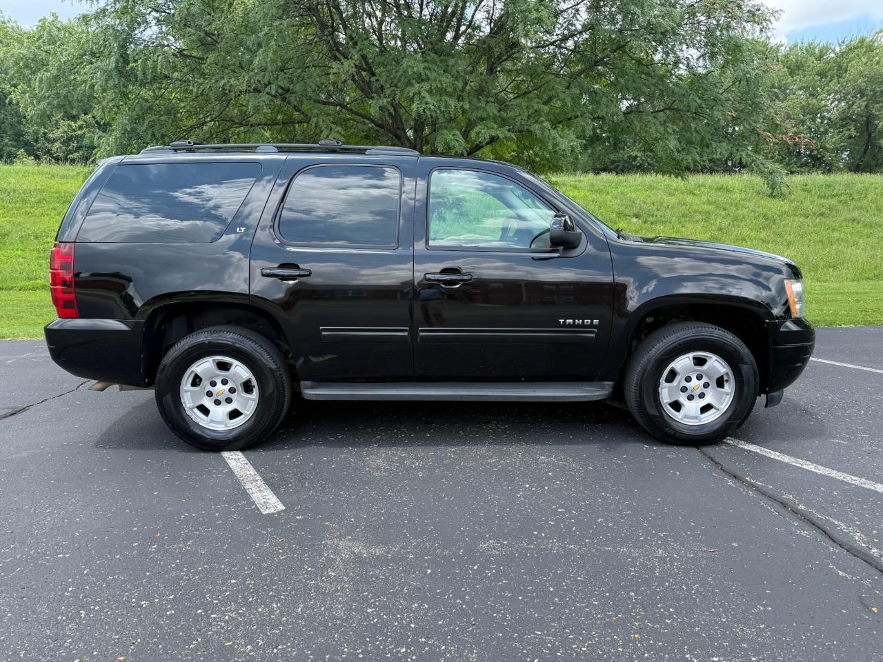 Chevrolet Tahoe LT 4WD 2010