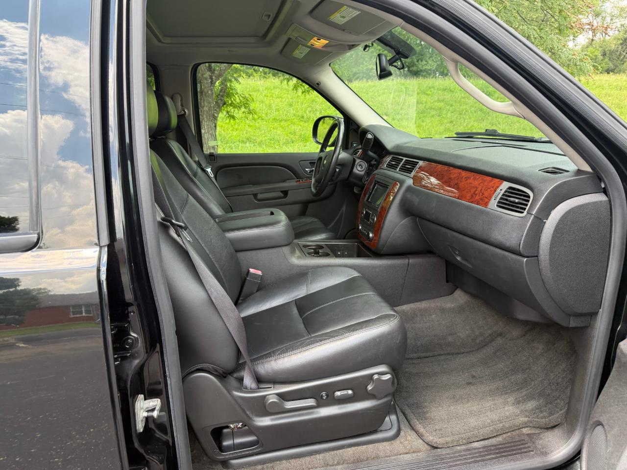 Chevrolet Tahoe LT 4WD 2010