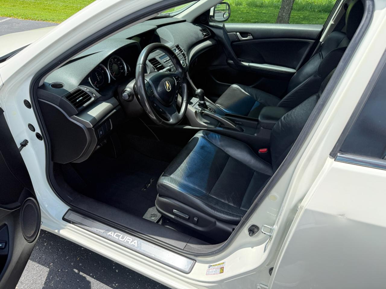 Acura TSX Tech 4D Sedan 2010