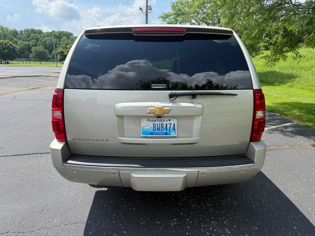 Chevrolet Suburban LTZ 1500 4WD 2013