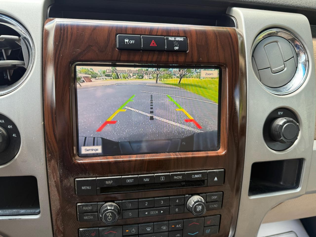 Ford F-150 Lariat SuperCrew 4WD 2012