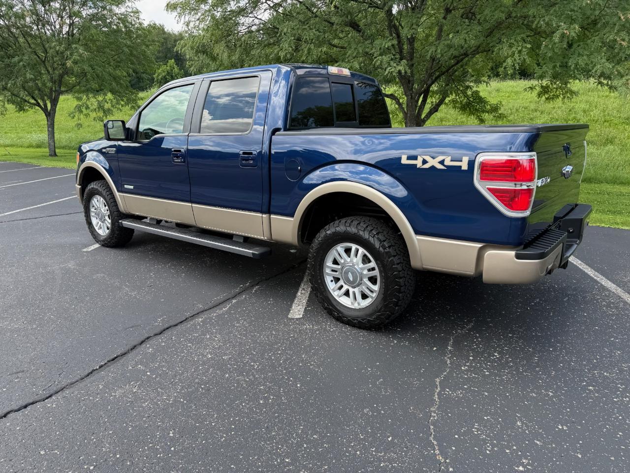 Ford F-150 Lariat SuperCrew 4WD 2012