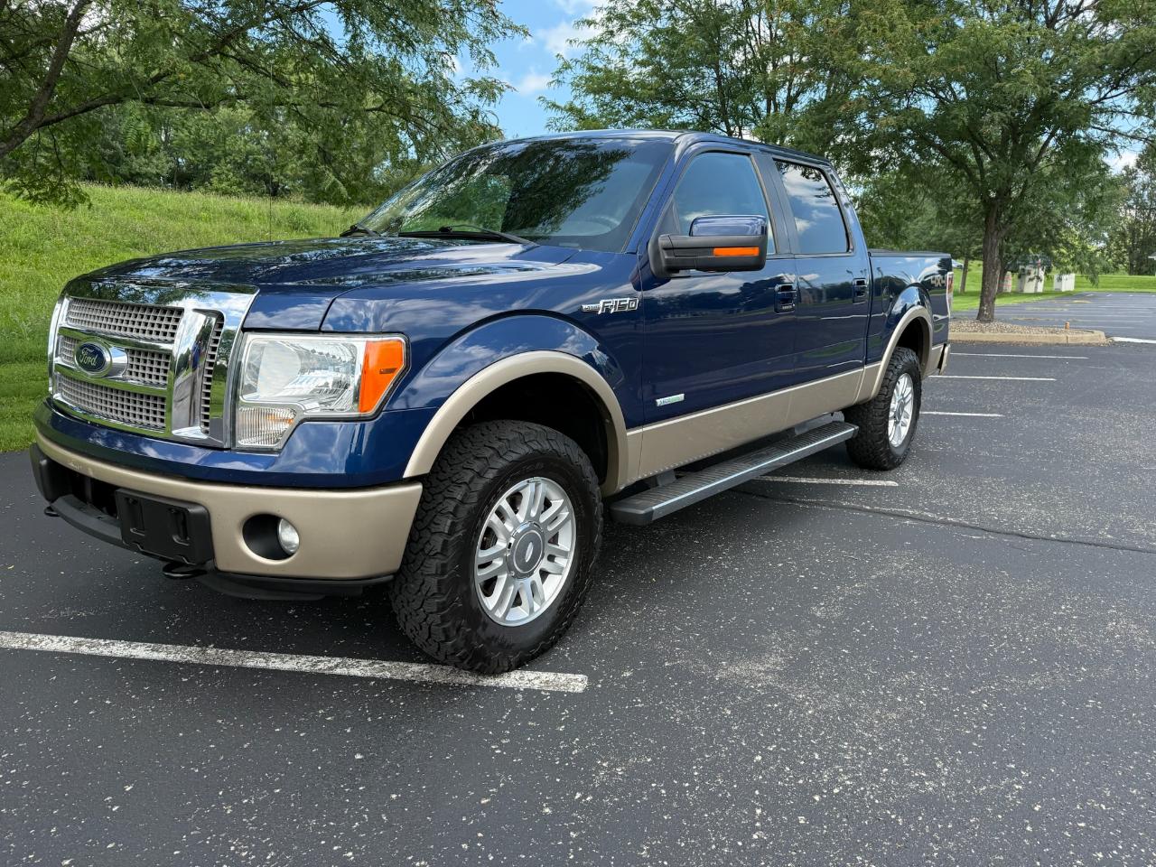 Ford F-150 Lariat SuperCrew 4WD 2012