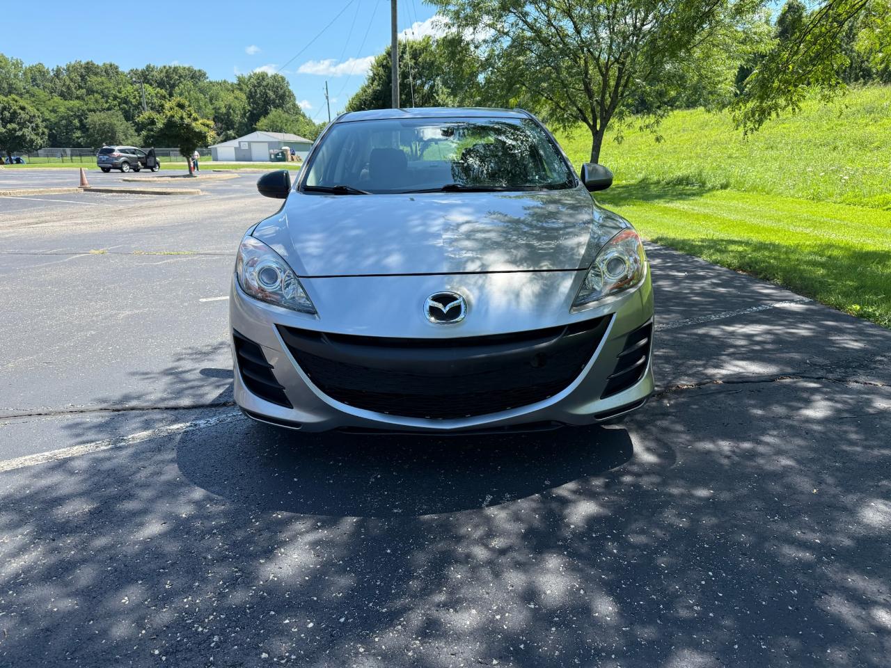 Mazda MAZDA3 i Touring 4-door 2010