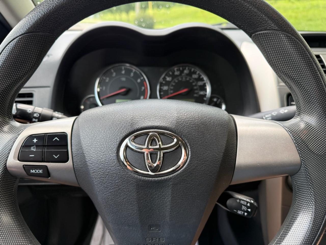 Toyota Corolla S 4D Sedan 2013