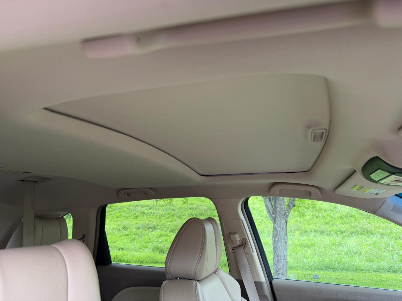Acura MDX Technology Package 2012