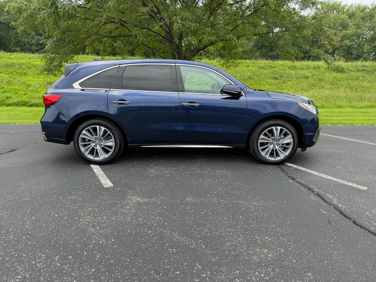 Acura MDX FWD w/Technology Package 2018