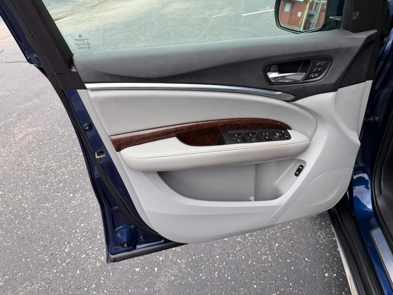Acura MDX FWD w/Technology Package 2018