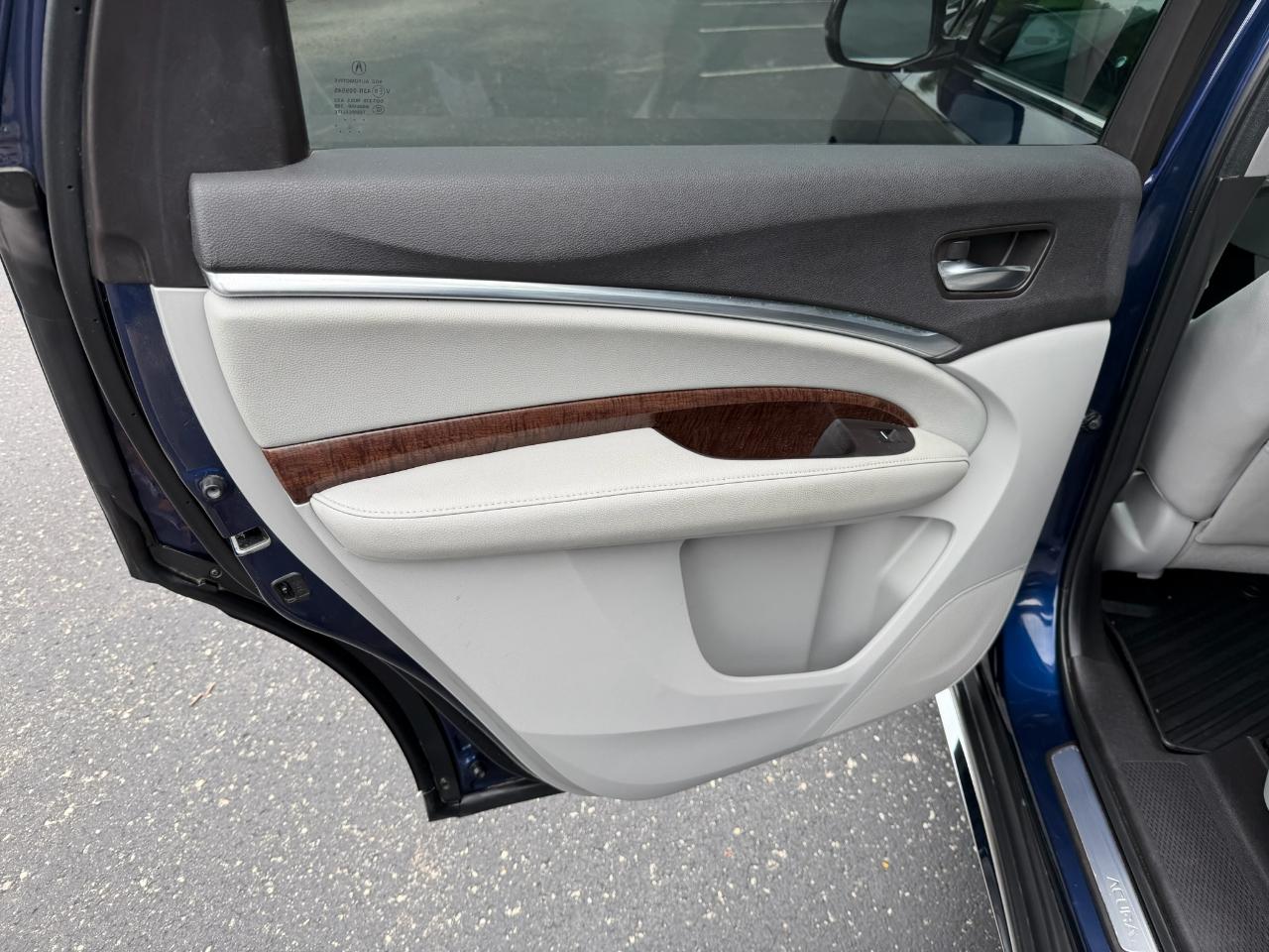Acura MDX FWD w/Technology Package 2018