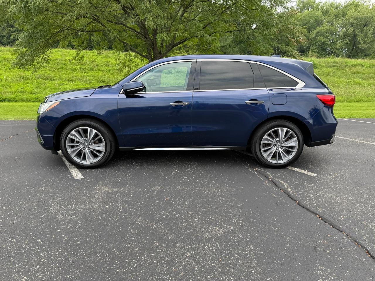 Acura MDX FWD w/Technology Package 2018