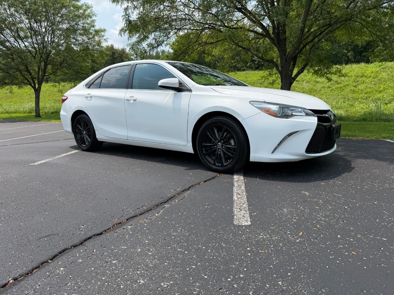 Toyota Camry SE 2015