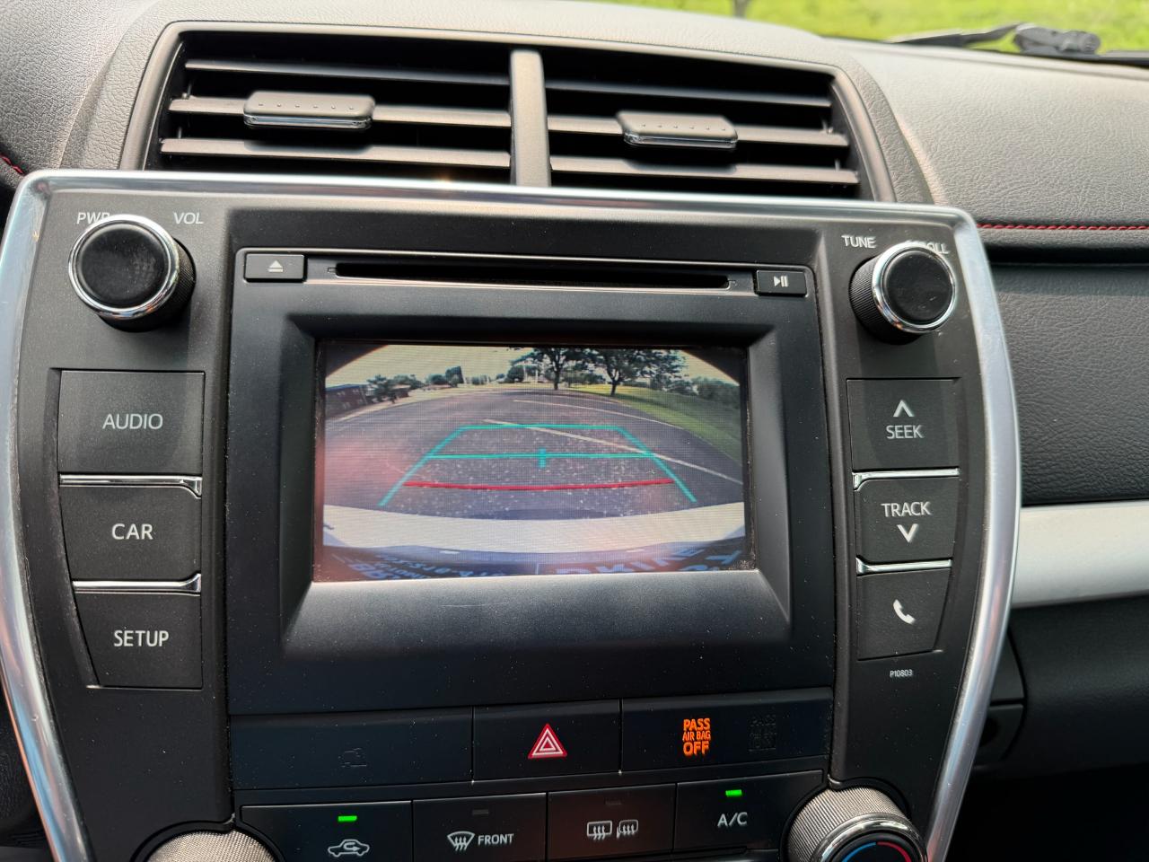 Toyota Camry SE 2015