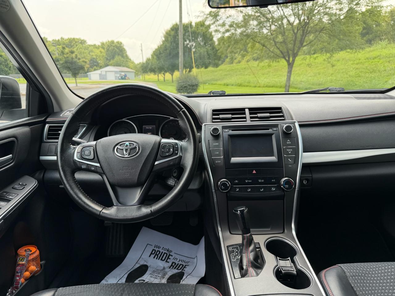 Toyota Camry SE 2015
