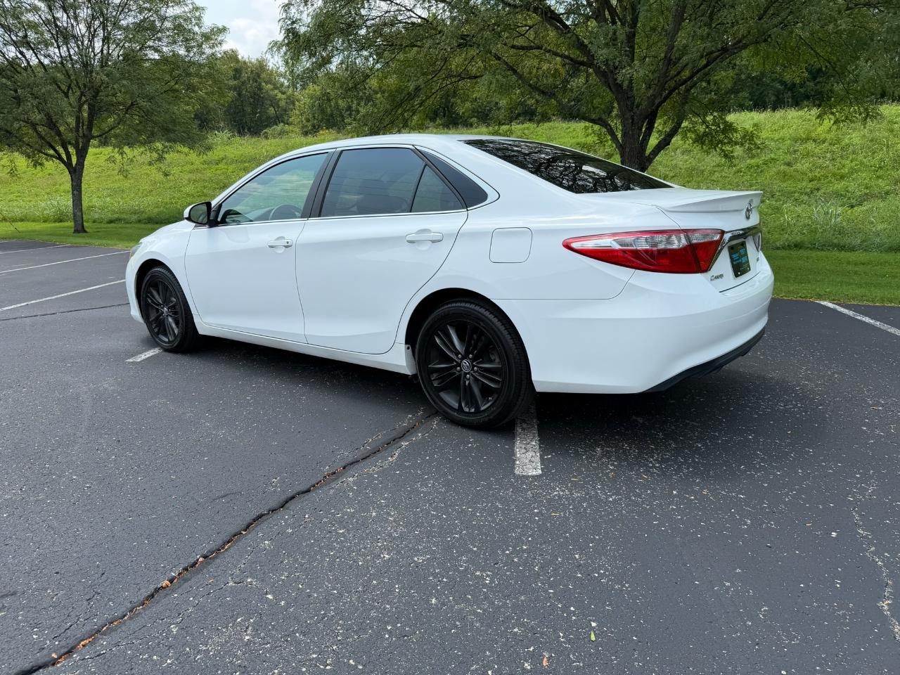 Toyota Camry SE 2015