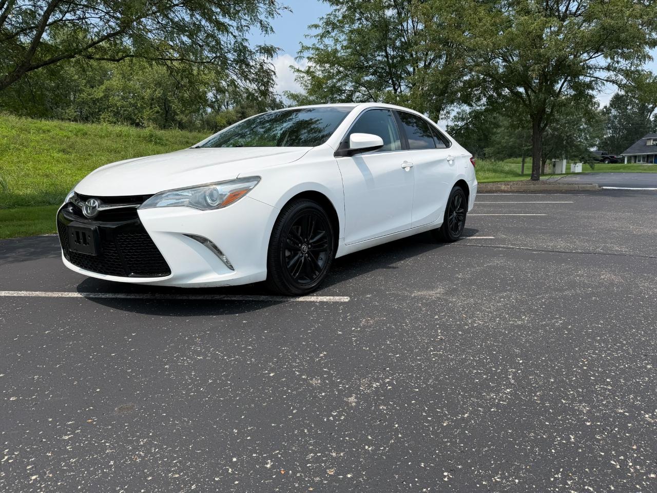 Toyota Camry SE 2015