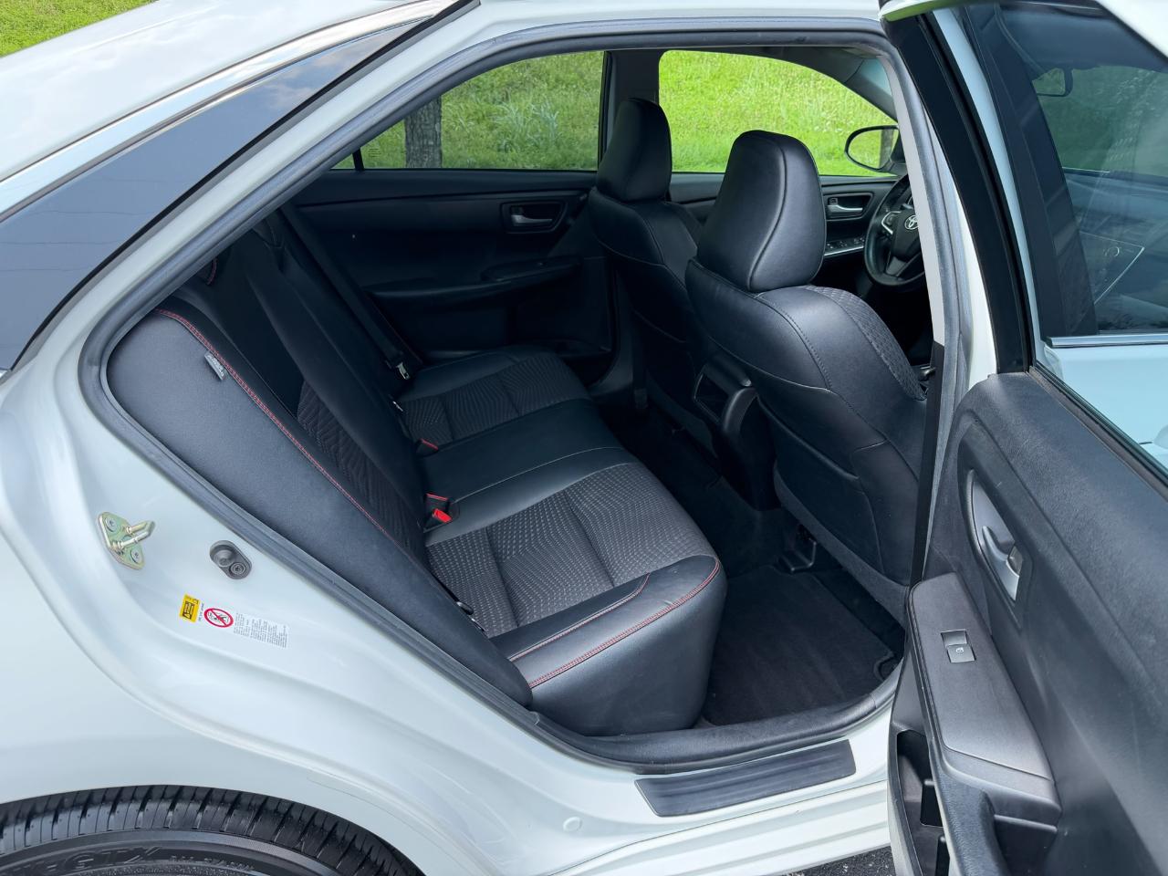 Toyota Camry SE 2015