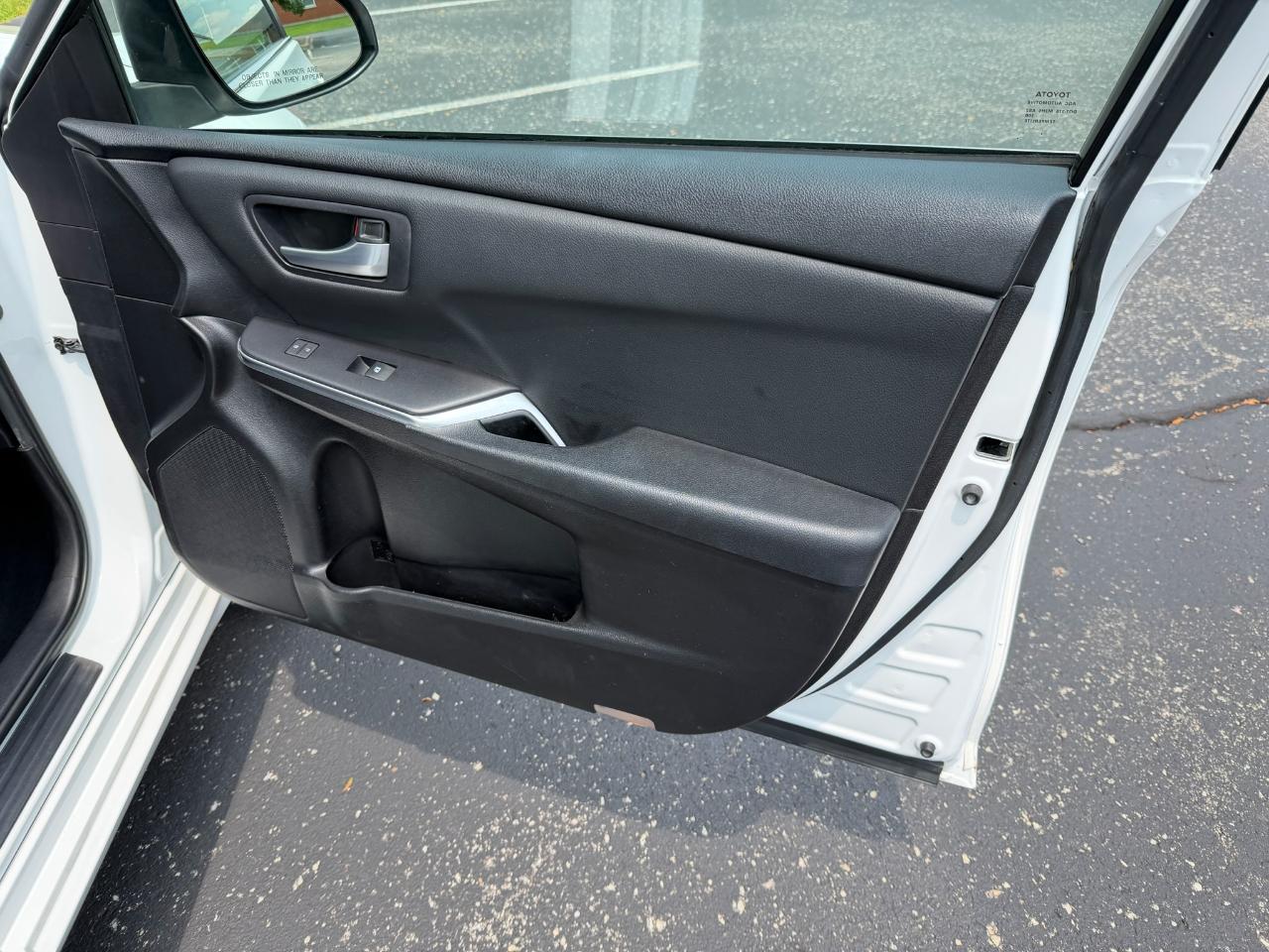 Toyota Camry SE 2015