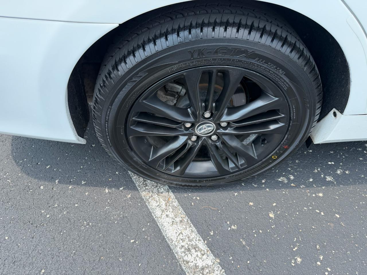 Toyota Camry SE 2015