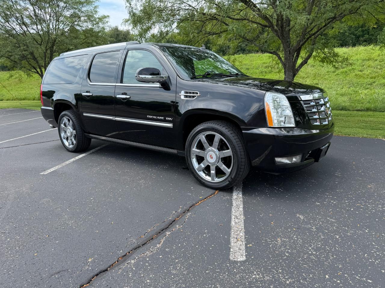 Cadillac Escalade ESV AWD Premium 2010