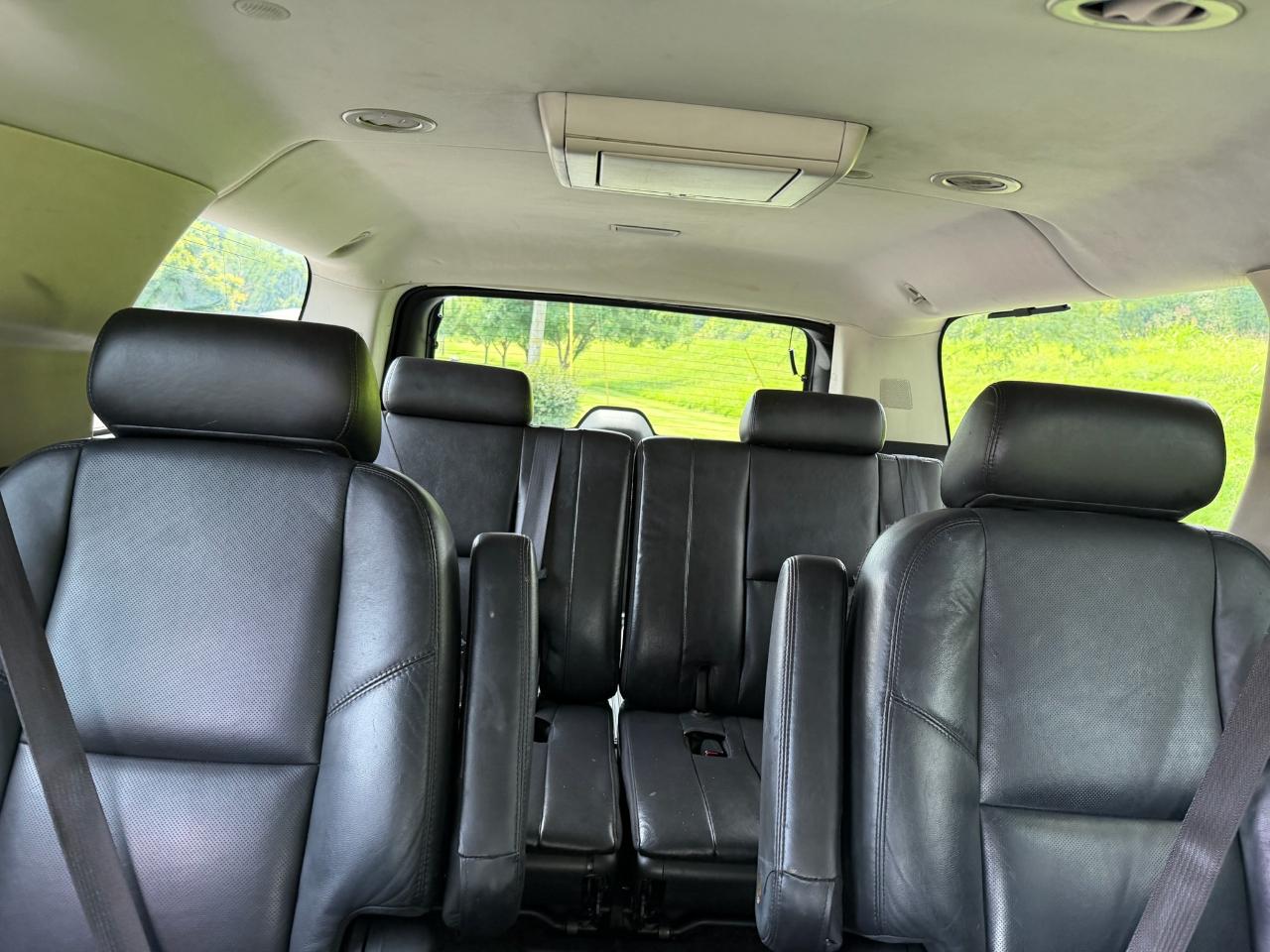 Cadillac Escalade ESV AWD Premium 2010