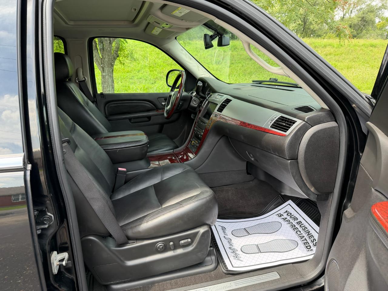 Cadillac Escalade ESV AWD Premium 2010