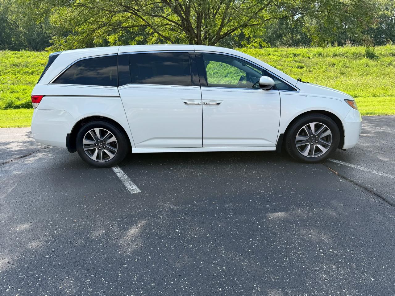 Honda Odyssey Touring 2015