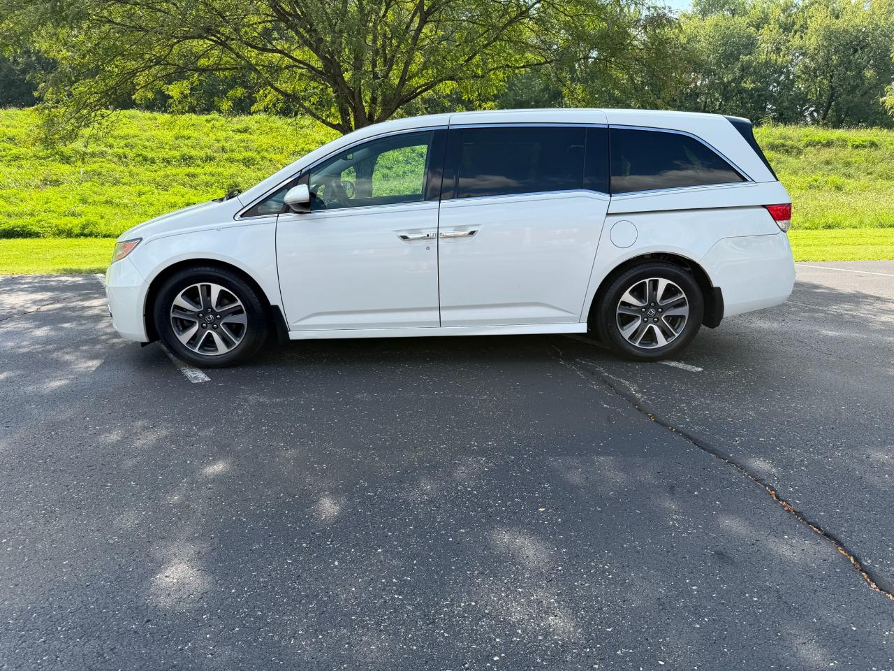 Honda Odyssey Touring 2015