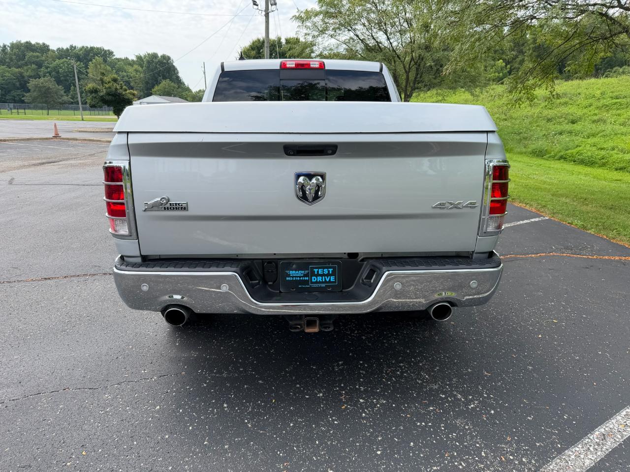 RAM 1500 Lone Star Crew Cab SB 4WD 2014