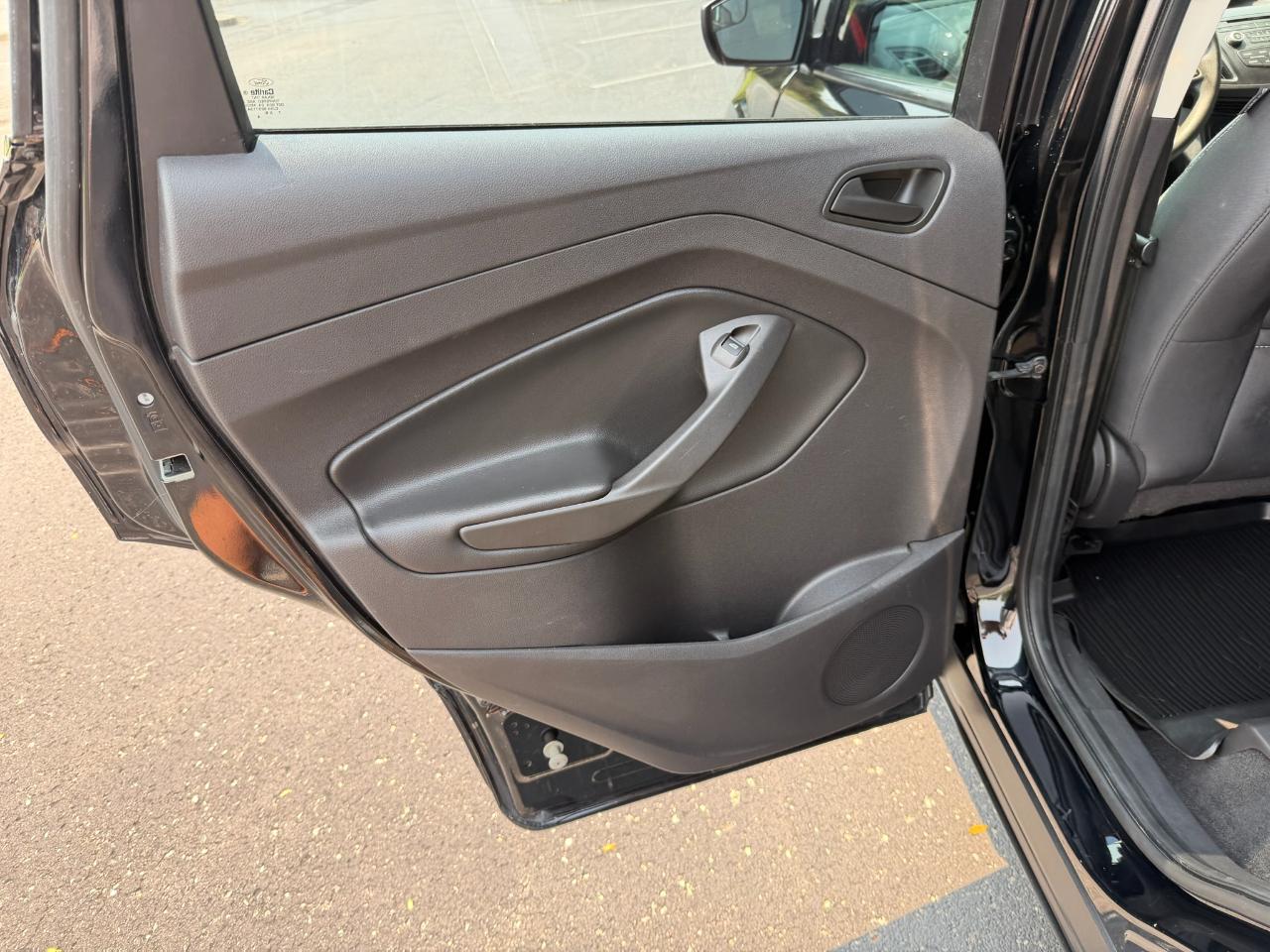 Ford Escape S FWD 2018