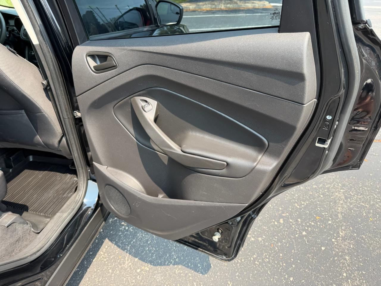 Ford Escape S FWD 2018
