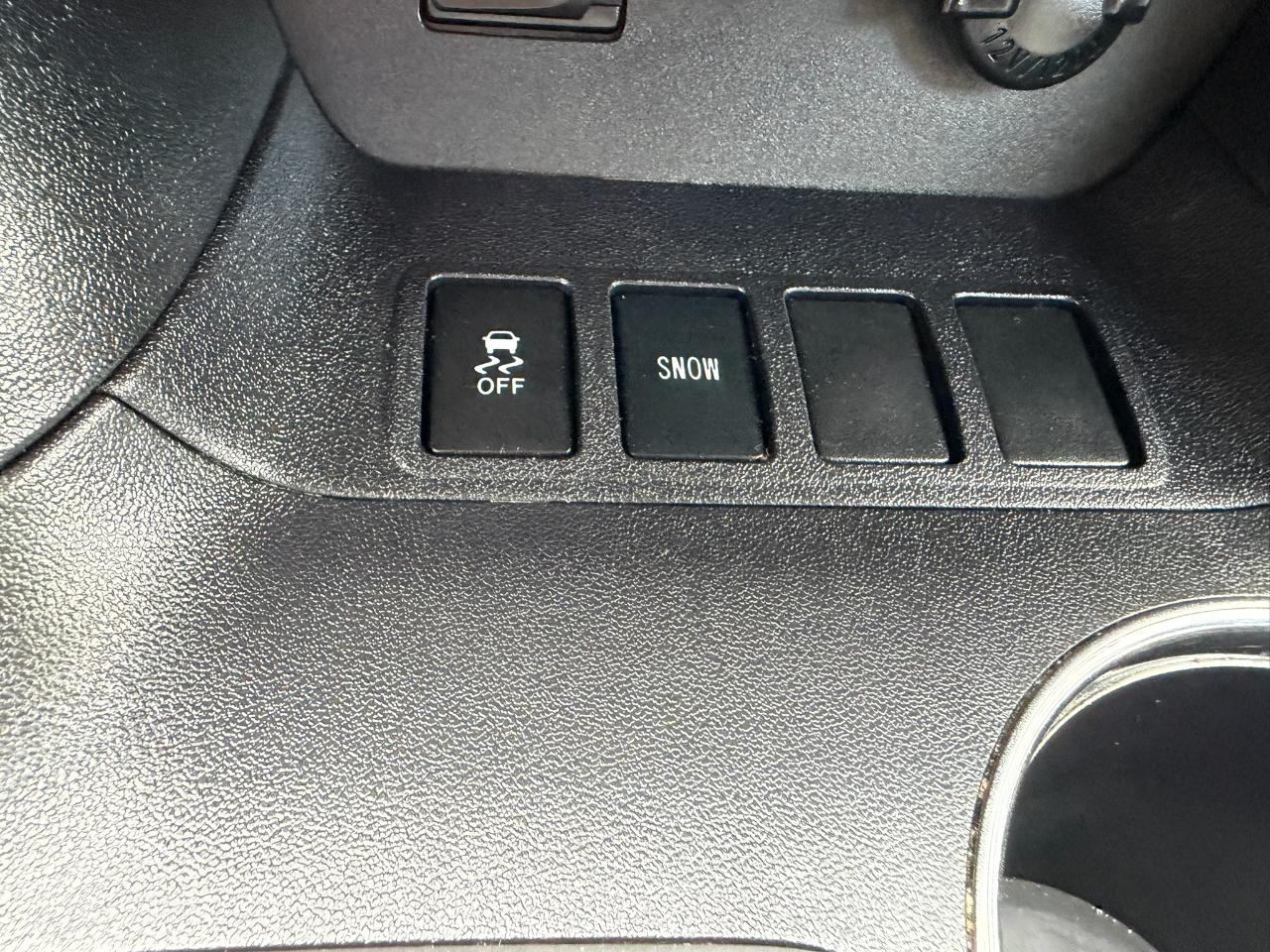 Toyota Highlander Limited Platinum FWD V6 2015