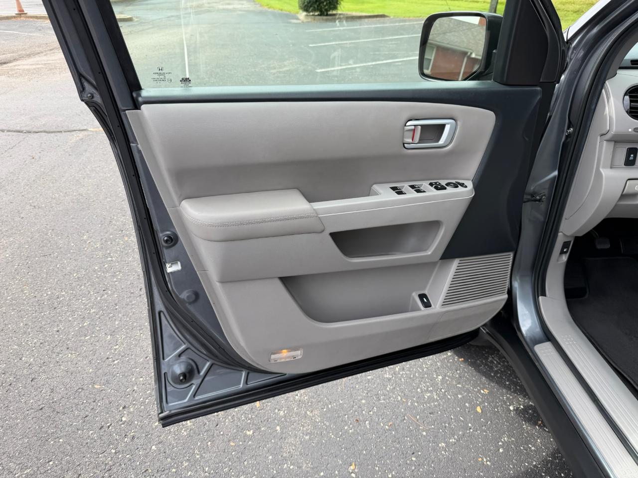 Honda Pilot EX-L 2WD w/ Navigation 2013